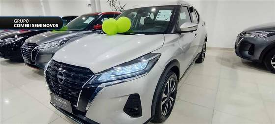 NISSAN KICKS 1.6 16V FLEXSTART EXCLUSIVE XTRONIC NISSAN KICKS 1.6 16V FLEXSTART EXCLUSIVE XTRONIC